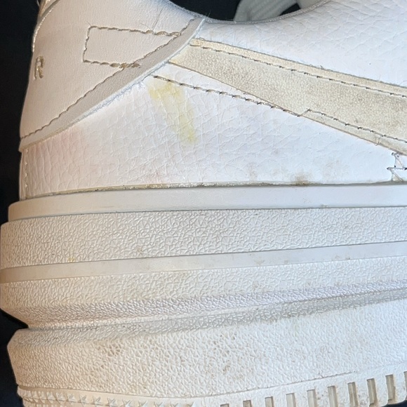 Women’s Size 9 NIKE AIR FORCE 1 SHOES - Picture 14 of 16